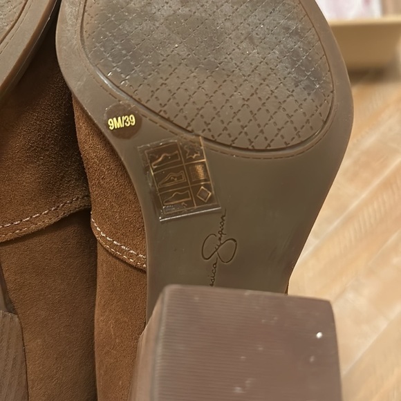 NEW Jessica Simpson Sadora Canela Camel Brown Split Suede Block Heel Ankle Boots - Picture 7 of 9